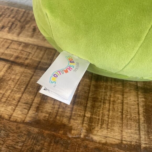 Original Squishmallows 8" Malta The Matcha Cinnamon Roll Green Brown - Picture 3 of 8